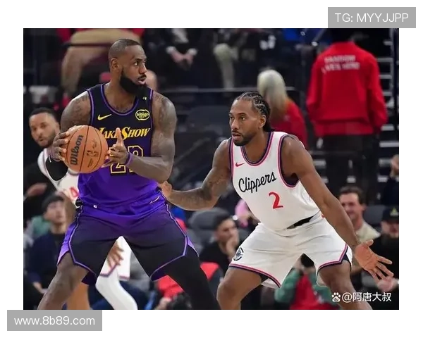湖人险胜快船球员表现全场解析
